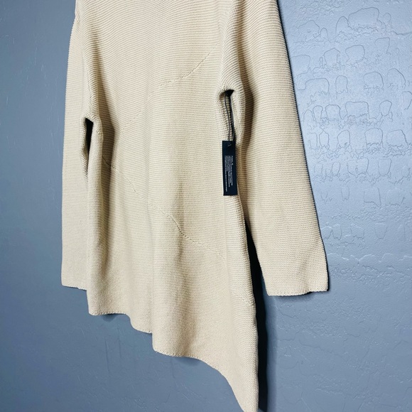 Oversized Asymmetrical Brown Sweater - Picture 7 of 12